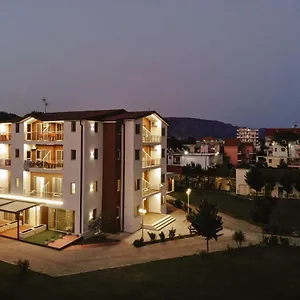 4* Hotel Kompleksi Royal