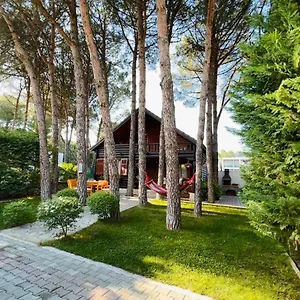  Holiday home Lulebore